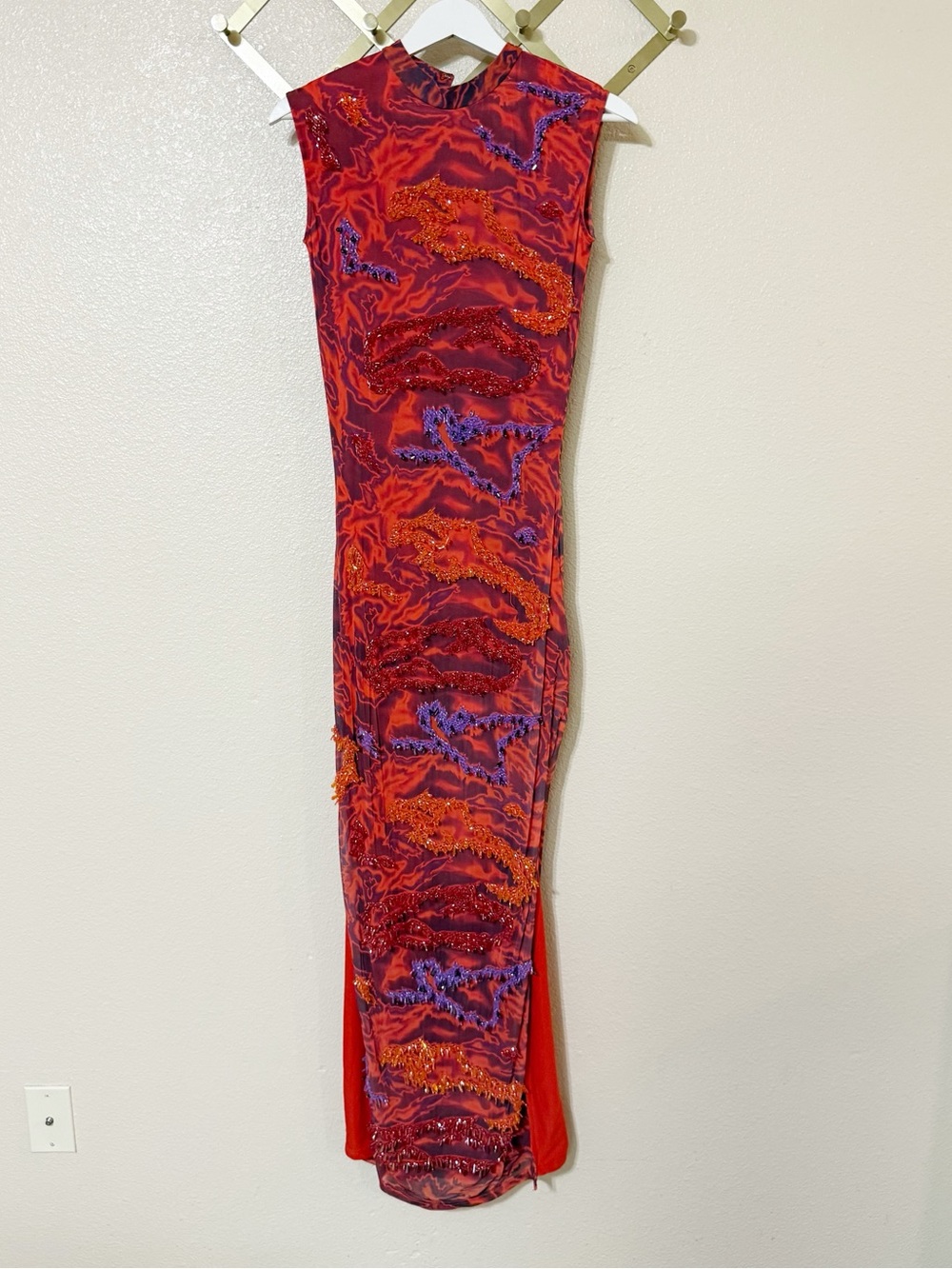 Onalaja Zusi Maxim Beaded Maxi Dress in Red & Purple Combo $795 MSRP Medium - Picture 5 of 12